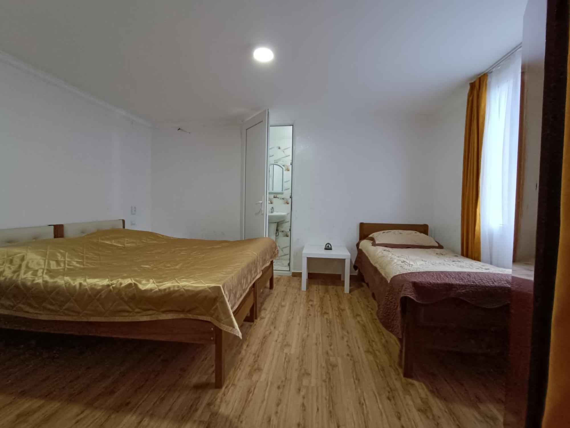 Guesthouse Mery 科布列季 外观 照片