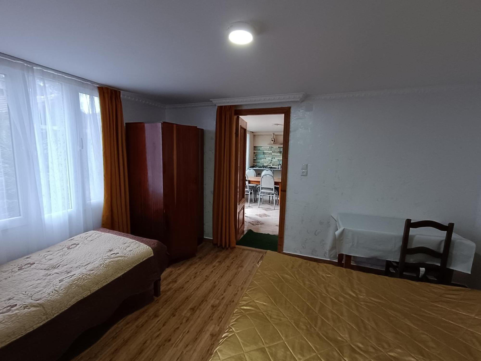 Guesthouse Mery 科布列季 外观 照片
